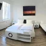 Design 3* 杜塞尔多夫